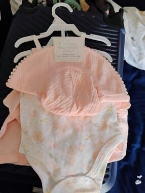 Catherine Malandrino Baby Peach Muslin 4-Piece Set